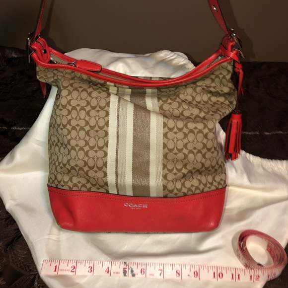 Coach Cross Body - Picture 4 of 8